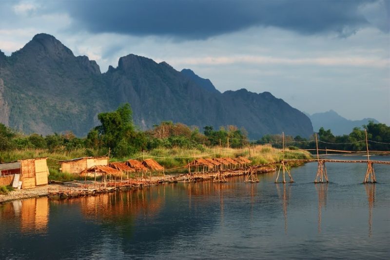 vang vieng, laos