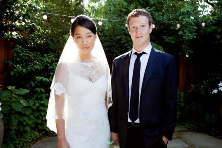 Mark Zuckerberg gets married