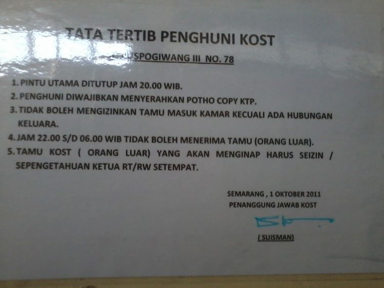 Jam malam kosan