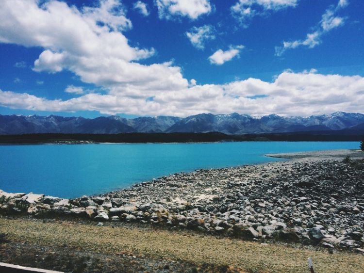 Lake Pukaki via Azarine Kyla Arinta.