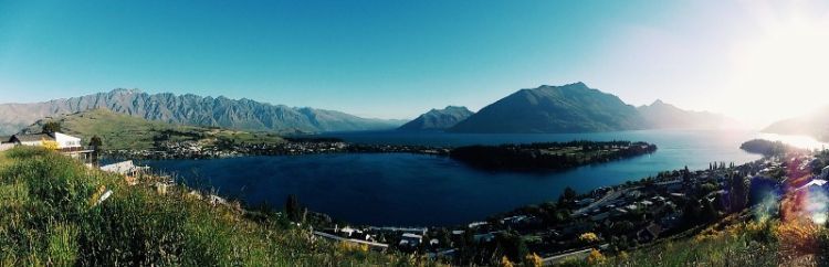 Pemandangan pertama setiba di Queenstown via Azarine Kyla Arinta.