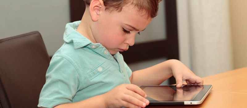 Waspada: iPad Menghambat Kemampuan Motorik Halus Anak