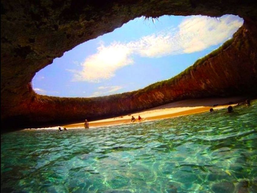 Hidden Beach, Mexico