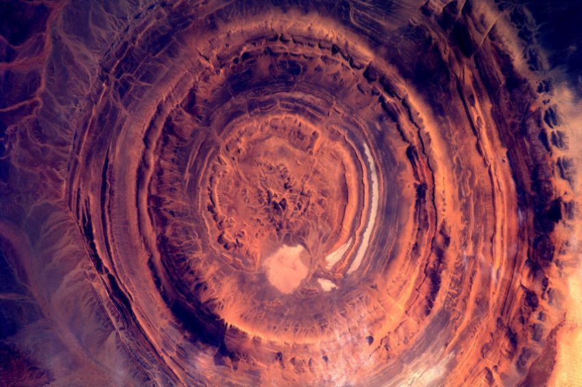 The Eye of Africa disebut juga sebagai Richat Structure