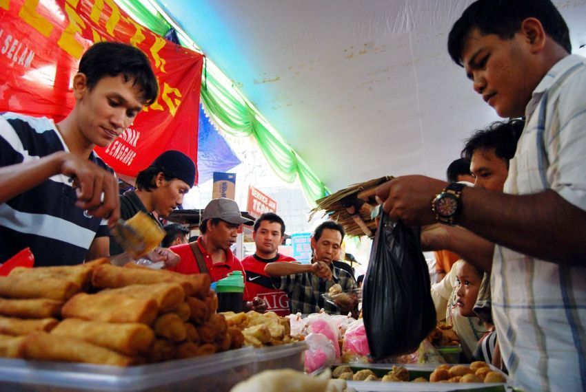 Beli jajanan seperlunya saja