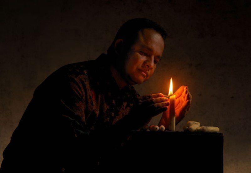 anies baswedan, nyalakan lilin