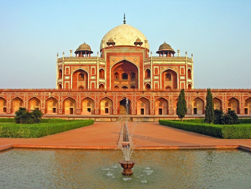 Makam Humayun, India