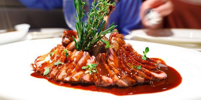 Bebek Dalam Saus Darah