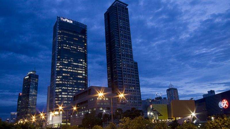 The Plaza (kiri)