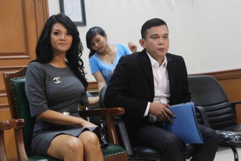 Apakah Manusia Memang Terlahir Untuk Tidak Setia? 28 Apapun alasannya bercerai tetap dianggap buruk di masyarakat