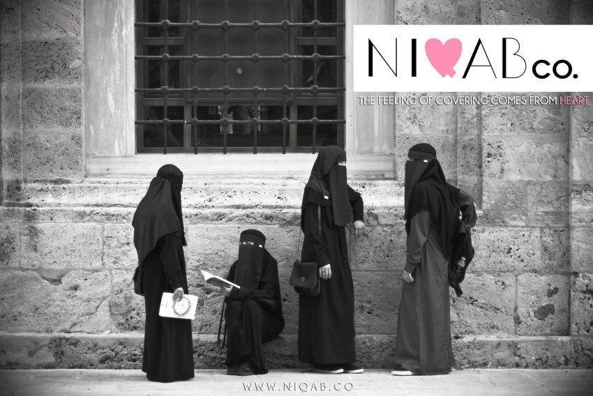 Niqab, masih menyisakan celah untuk mata