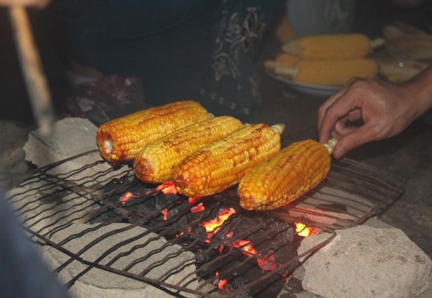 Bakar jagung boleh....