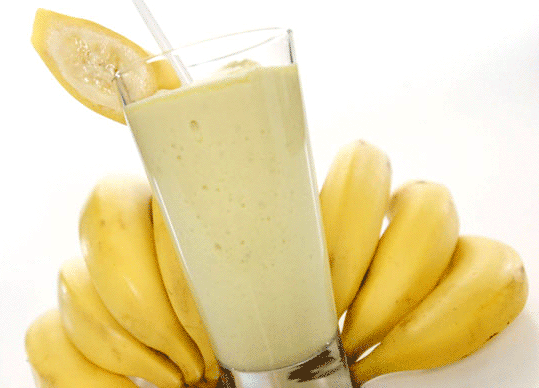 Buat banana smoothies sendiri yuk!