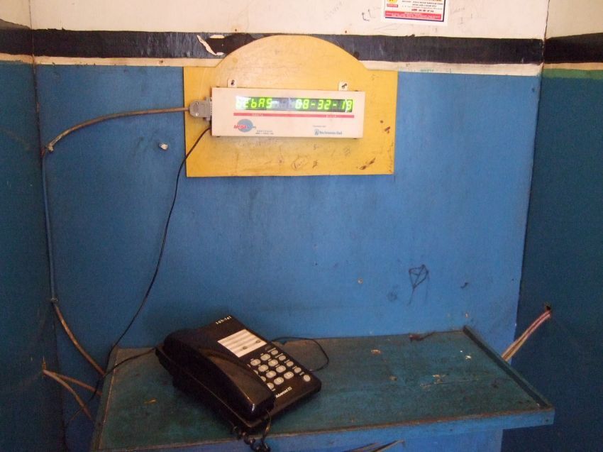 Bilik telepon di wartel