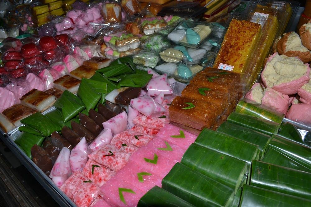 Jajanan Tradisional Indonesia yang Tak Akan Lekang oleh Waktu