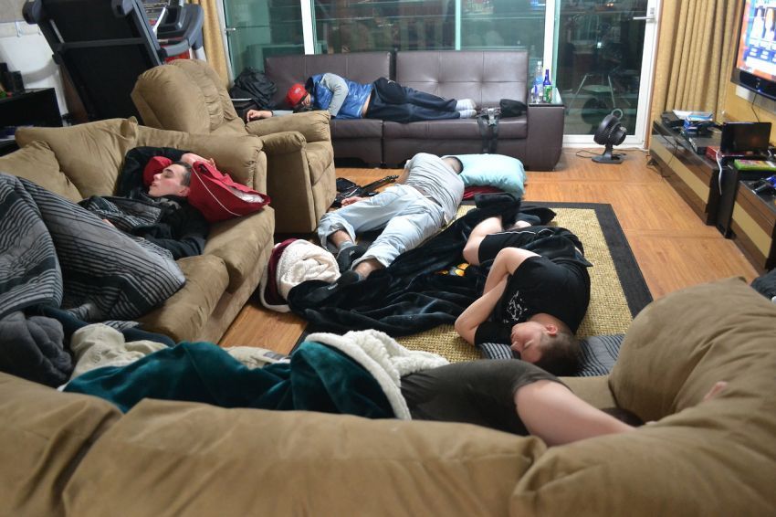 Tidak tidur seharian