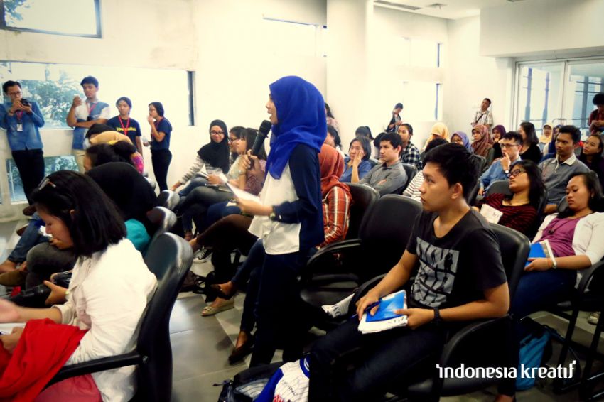 Awalnya ingn jadi humas malah kepincut jurnalistik