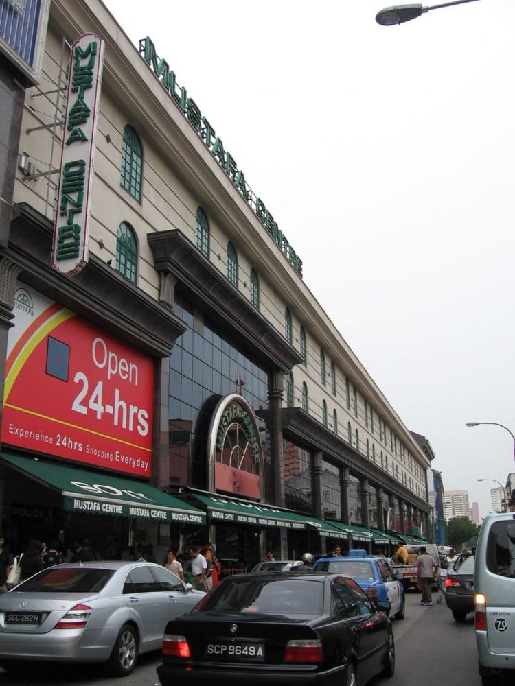 Mustafa_Centre,_Sep_06
