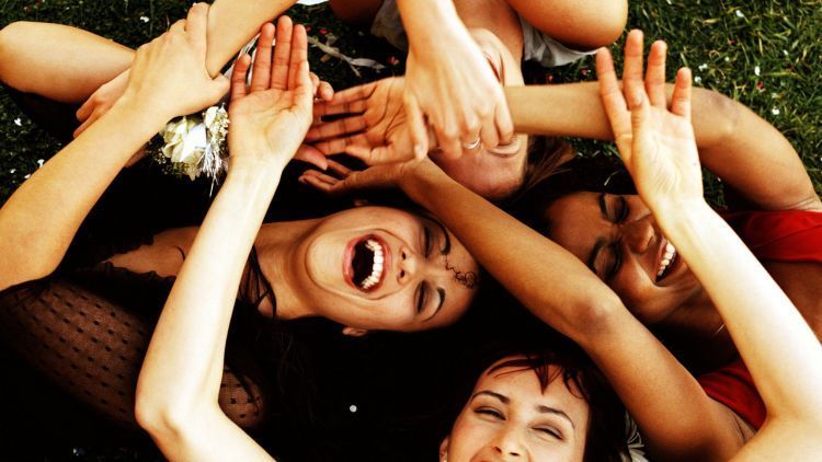 8 Cara Sederhana Buat Mempertahankan Mood Positifmu