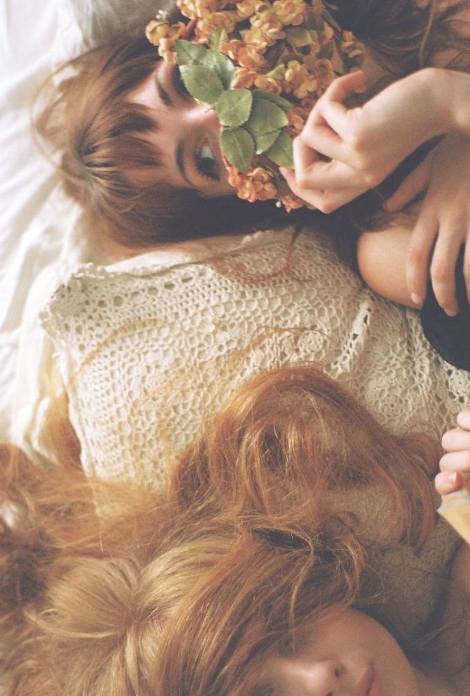 10 Hal yang Harus Kamu Ingat Ketika Mencintai Seorang Introvert 25 Bisa tetap deket kok