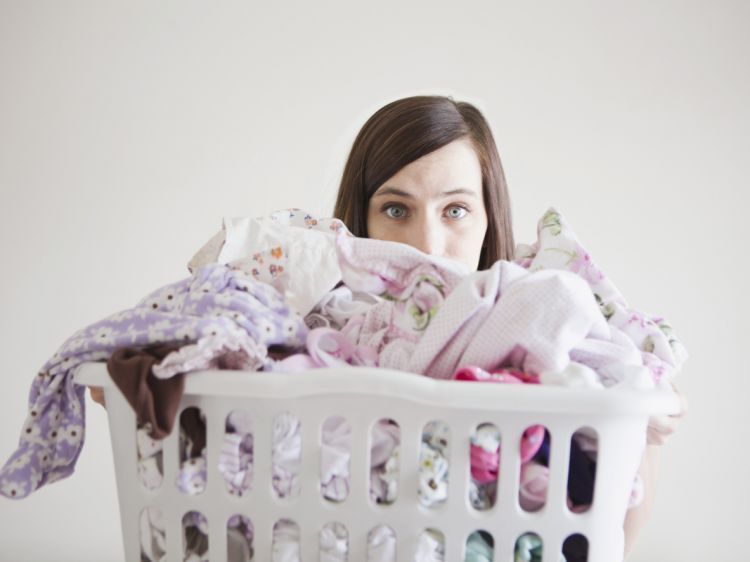 ghk-laundry-basket-woman-de