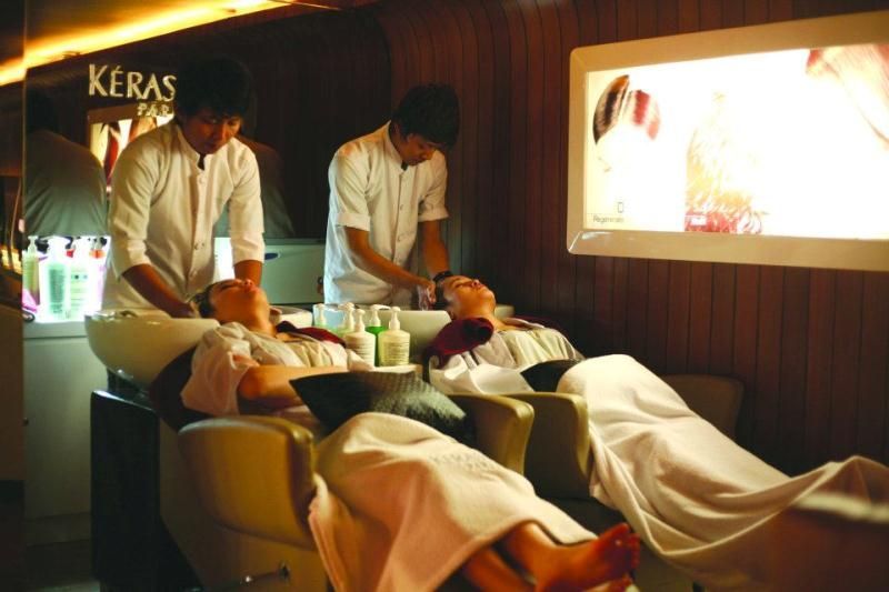 Salon itu surga dunia