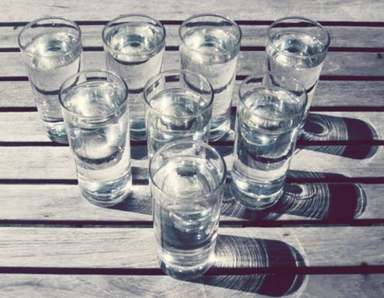 Jangan sepelekan minum air putih