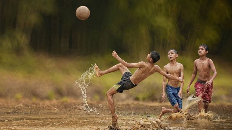 16 Cara Sederhana untuk Mengingat Masa Kecilmu yang Bahagia!