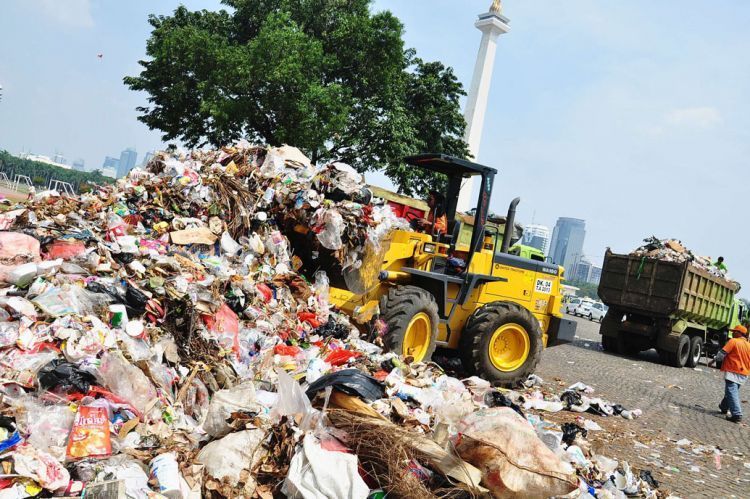 Sampah menggunung