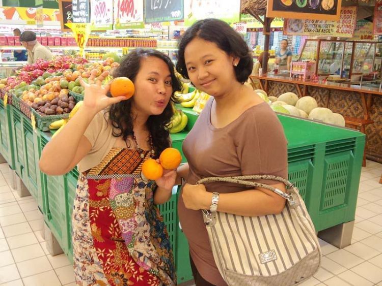 ngantar mama belanja