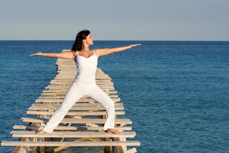bigstock-Tai-Chi-At-The-Beach-2538367