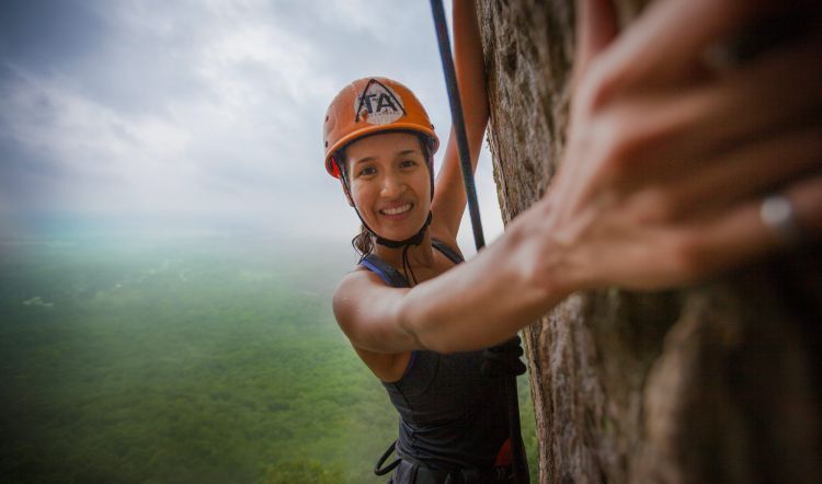 climbing-woman