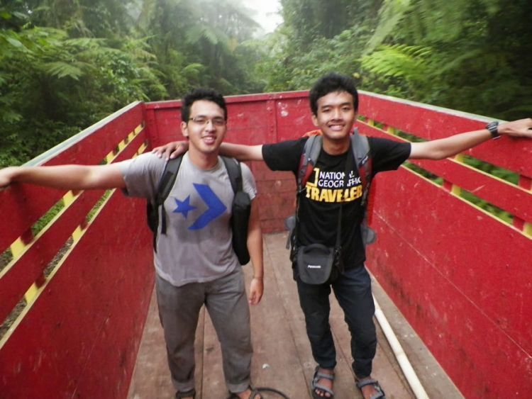 Nebeng truk