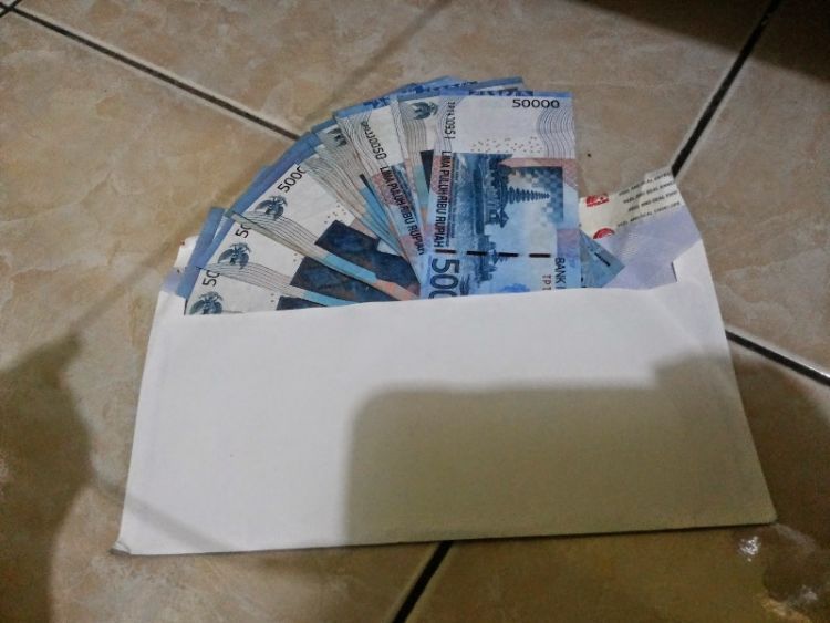 berharap bisa berbagi dengan sekitarmu