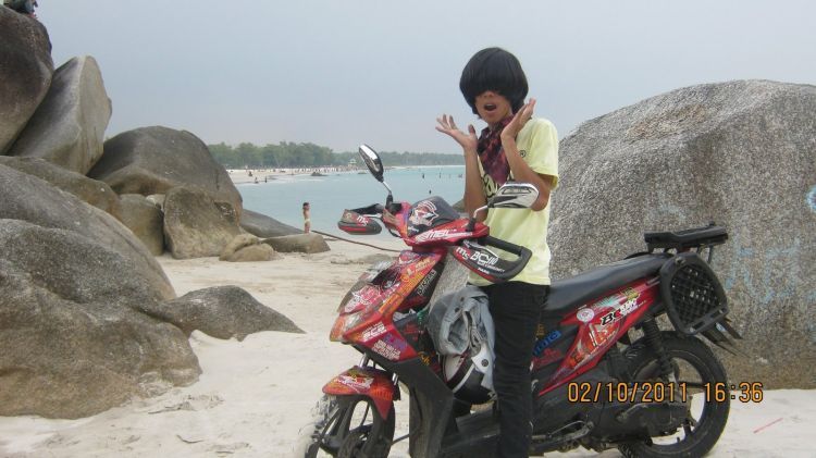 Karena kendaraan umunya belum begitu memadai, lebih baik kamu menyewa kendaraan