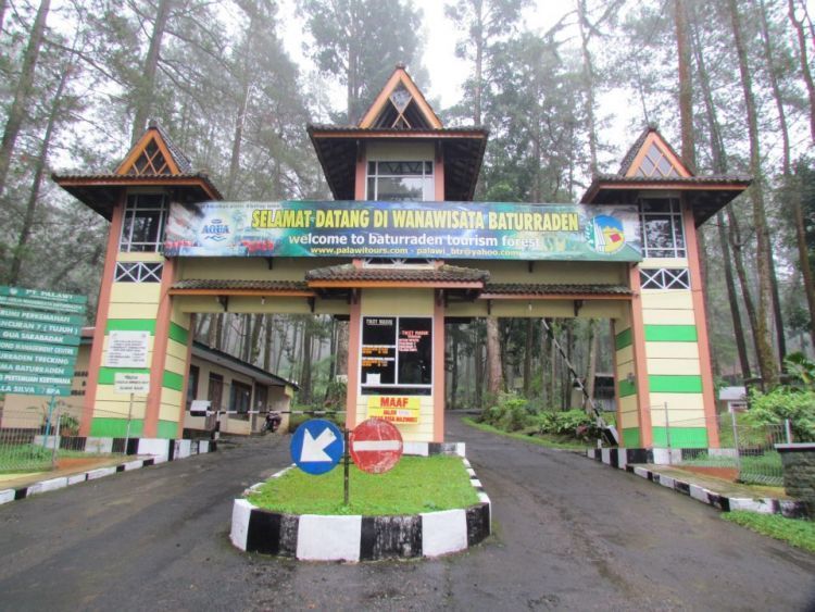 Lana Wisata Baturraden