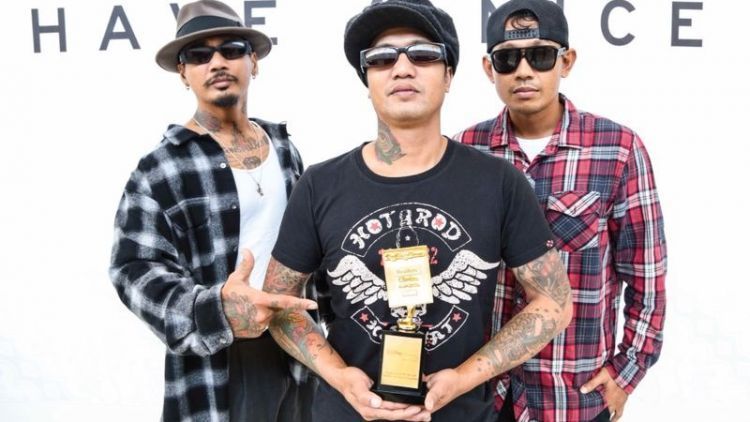Chord Gitar Jadilah Legenda