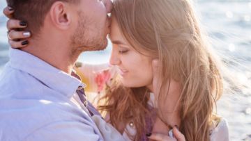 10 Sikap Pria Sejati Ketika Dia Berada Dalam Sebuah Hubungan