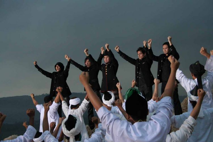 Harusnya sih solid ya. Harusnya....