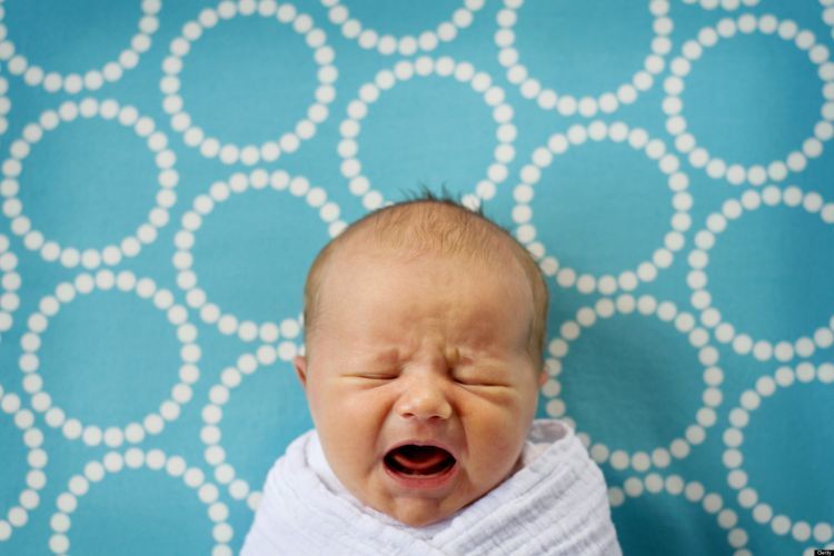 Bayi nangis