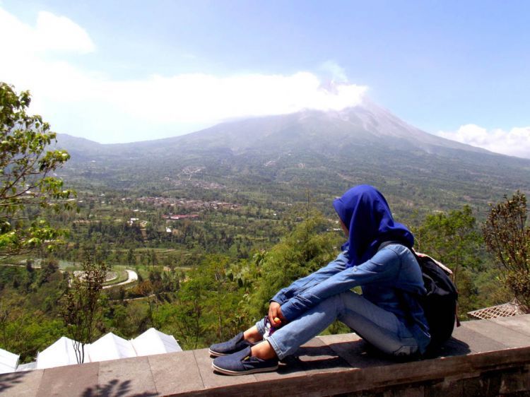 Pemandangan dari Ketep Pass