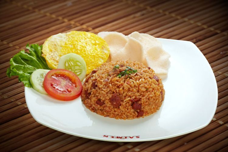 Nasi goreng, mudah murah, dan sehat