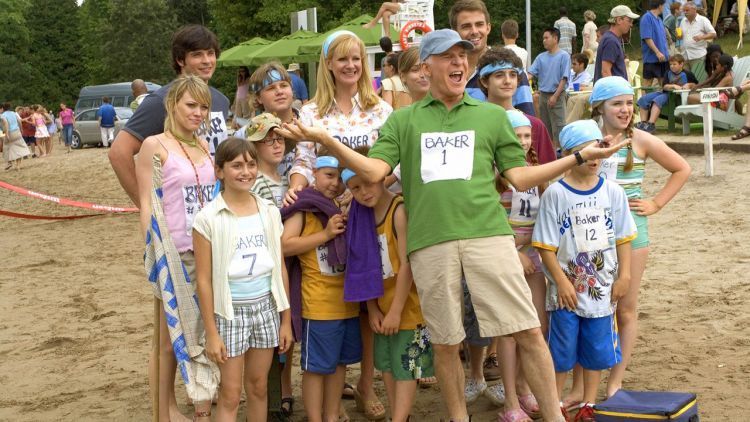 Cheaper by The Dozen memberikan cerita tentang keluarga dengan cara yang hangat