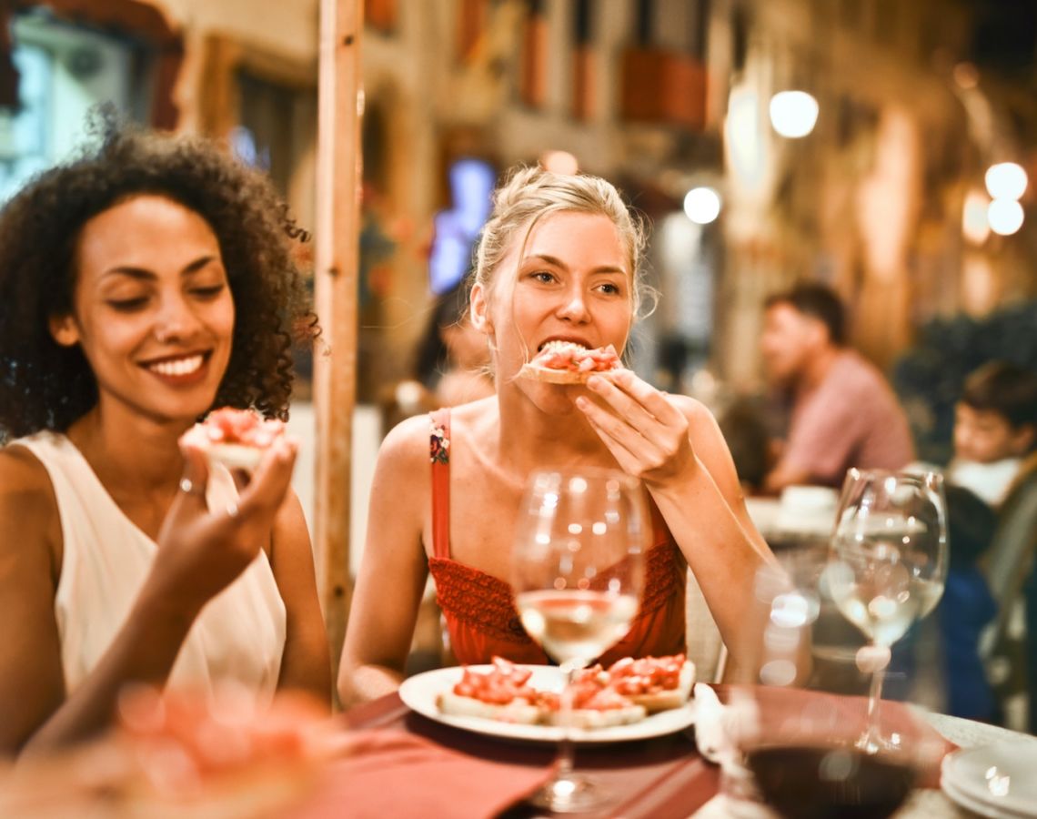 7 Cara Supaya Kamu Tak Gampang Lapar Mata Saat Melihat Makanan di Meja 21 7 Cara Supaya Kamu Tak Gampang Lapar Mata Saat Melihat Makanan di Meja