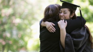 Dalam Perjalanan Menjadi Anak Kebanggaan Orangtua, 7 Hal Inilah yang Akan Kamu Rasakan