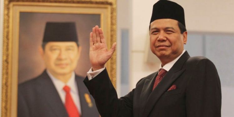Dewi fortuna tak pernah rela berjauhan dengannya