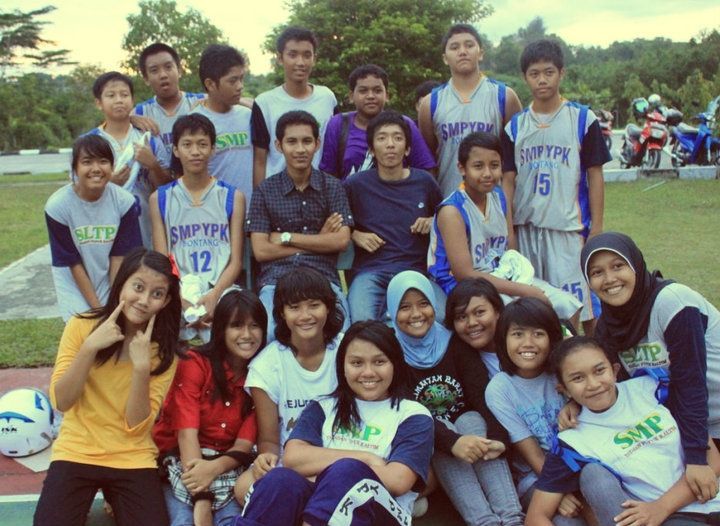 ciee ikut ekskul yang sama
