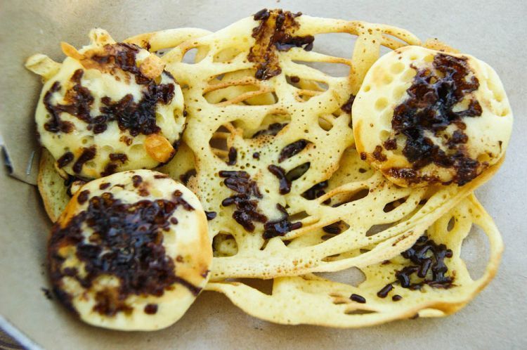 Kue laba-laba yang hangat bikin ketagihan!