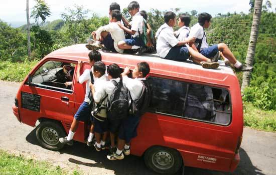penuh? tenang, bisa gelantungan kok