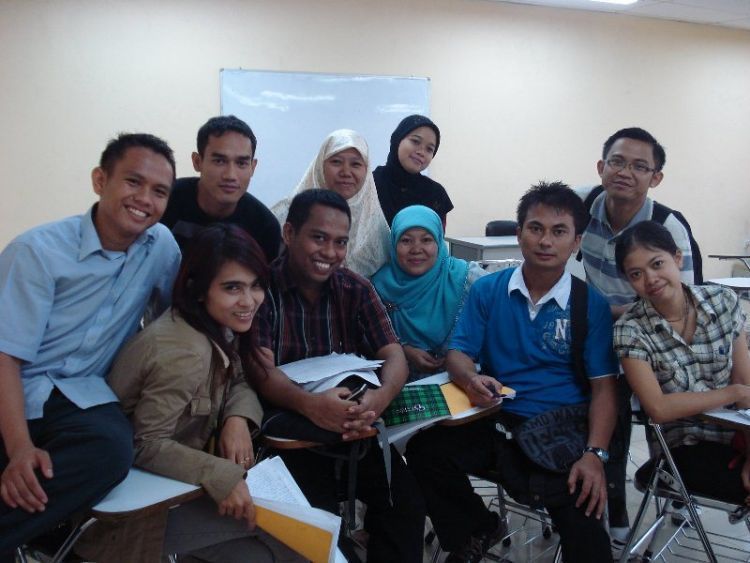 Kuliah pakai duit sendiri